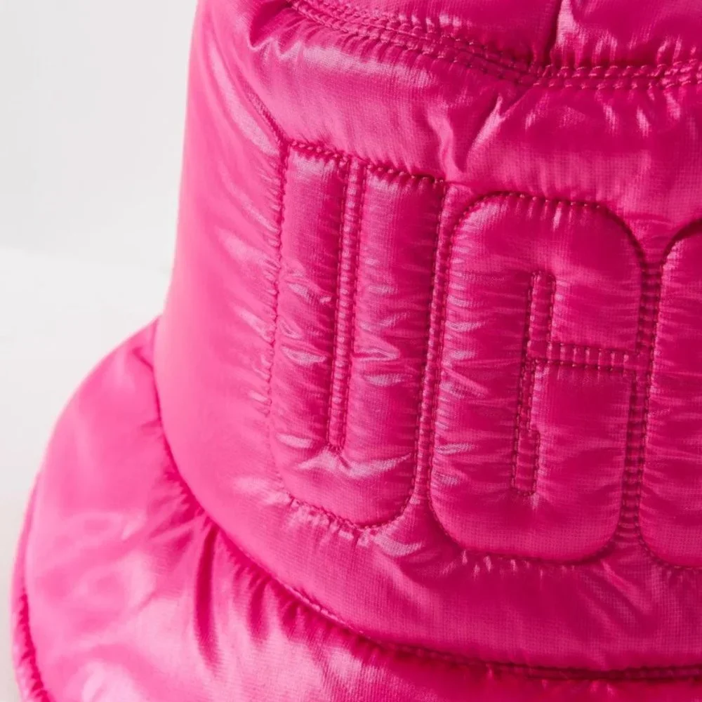 NWT UGG Quilted Logo Bucket Hat - Size S/M - Picture 4 of 10